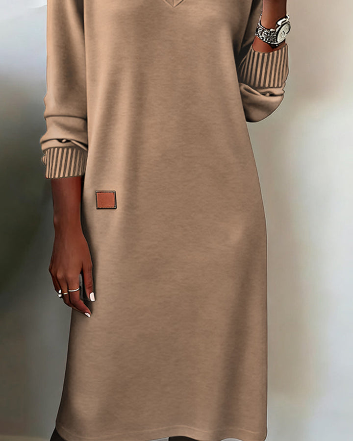 Emilira | Trui Midi Jurk