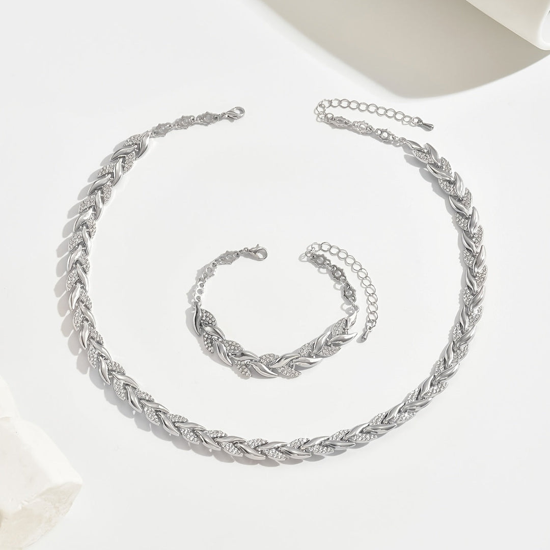 Soralyne | Elegante Set Met Vissenstaarten en Strasssteentjes