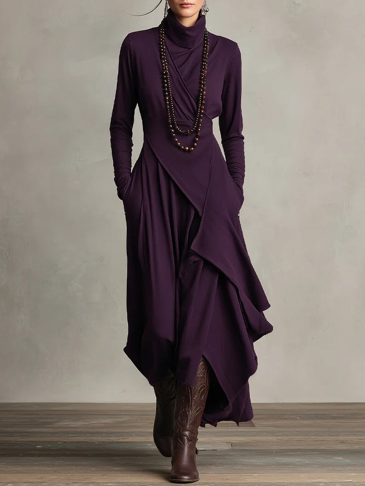 Vesalyn | Asymmetrische Maxi Jurk met Hoge Col